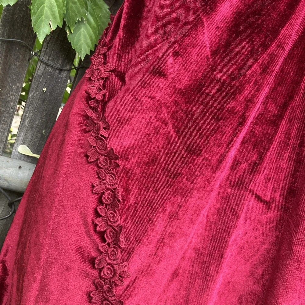 Velvet Red‎ Babydoll Lace Embroidered Top Vampcore Whimsigoth Dark Fairy M/L